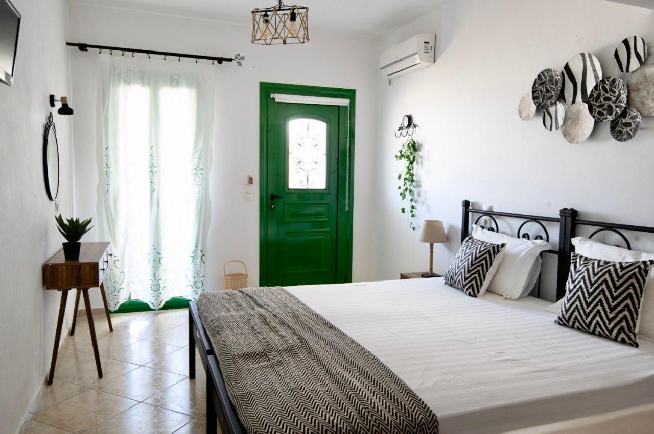 Astrio Suites Livadi  Extérieur photo