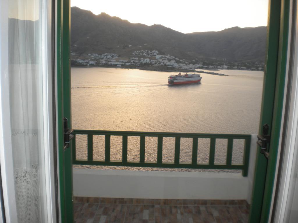 Astrio Suites Livadi  Chambre photo